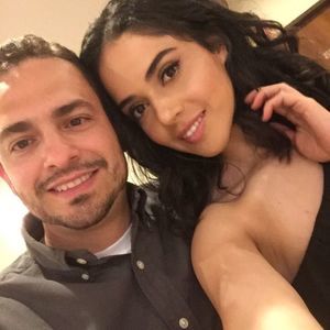 Meet your Posher, Roxana